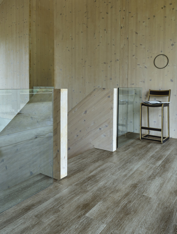 Tapi Vesta Alipio Glue Down Luxury Vinyl Flooring